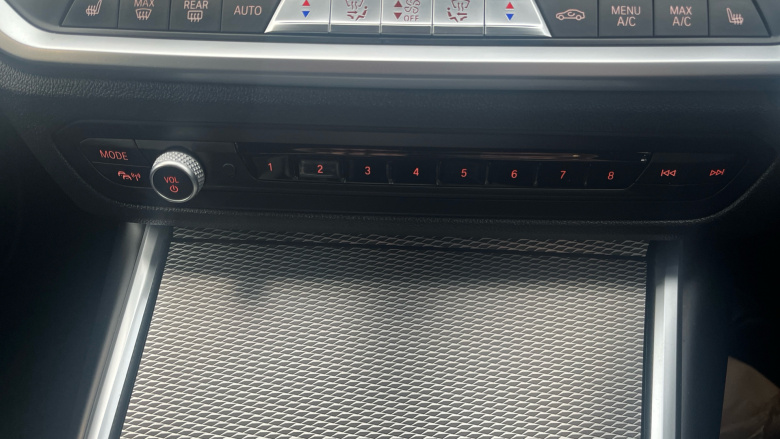 BMW 3 Series 330d xDrive M Sport 4dr Step Auto Diesel Saloon